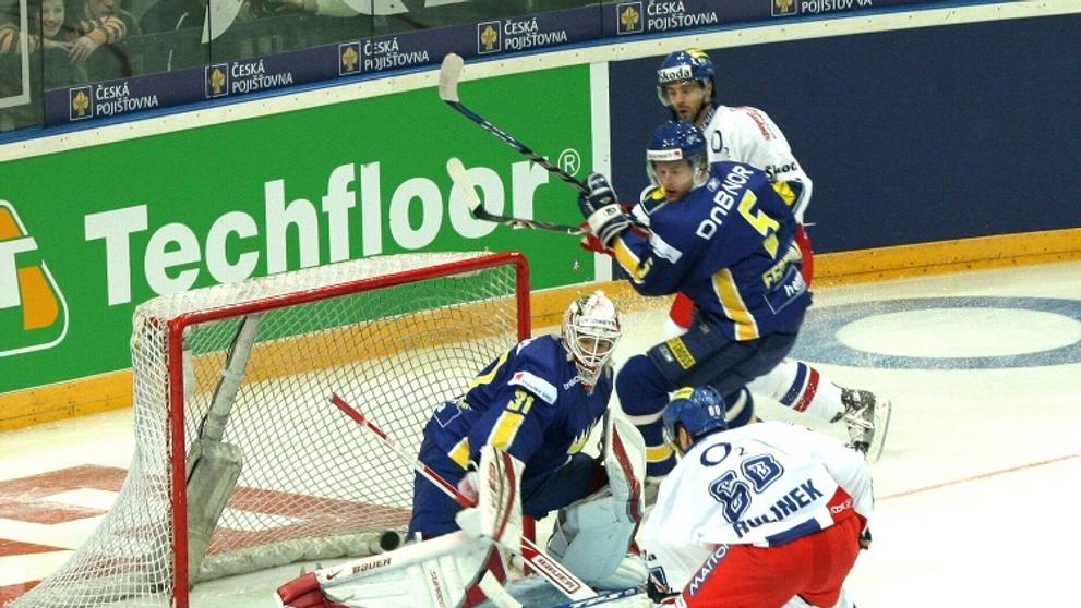 Česká Republika - Švédsko 5:4, gól na 1:0 střílí Rolinek