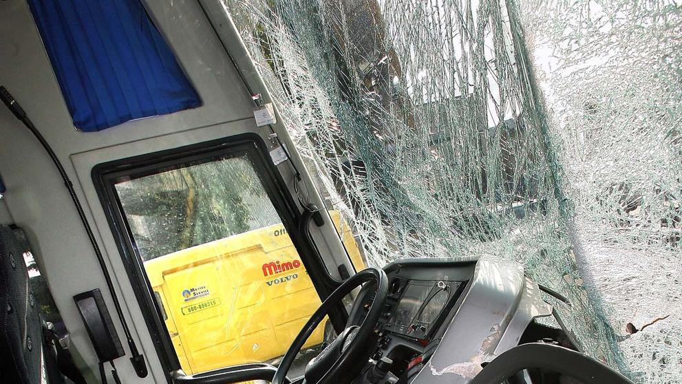 Autobus Student Agency po havárii v Itálii