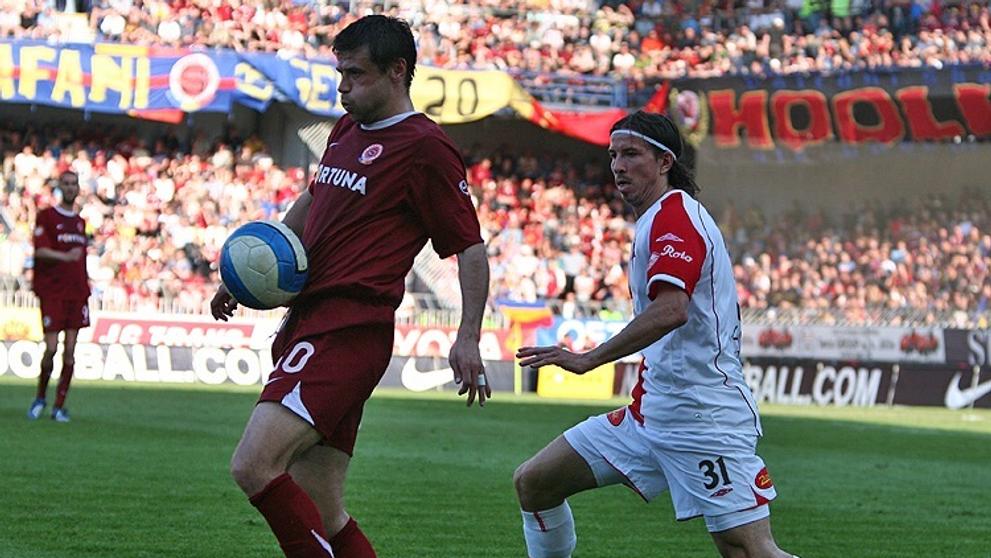 Fotbalisté Sparty a Slavie budou v novém ročníku Gambrinus ligy obhajovat nejvyšší pozice.