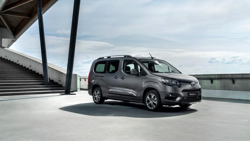 Toyota Proace City - 60