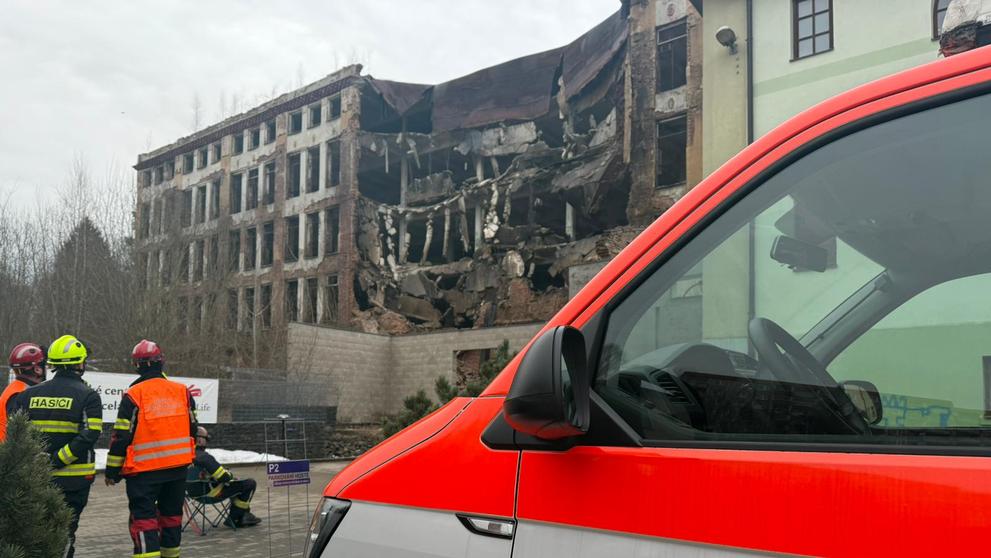 Destrukce objektu na Perštýně v Libereckém kraji (3)
