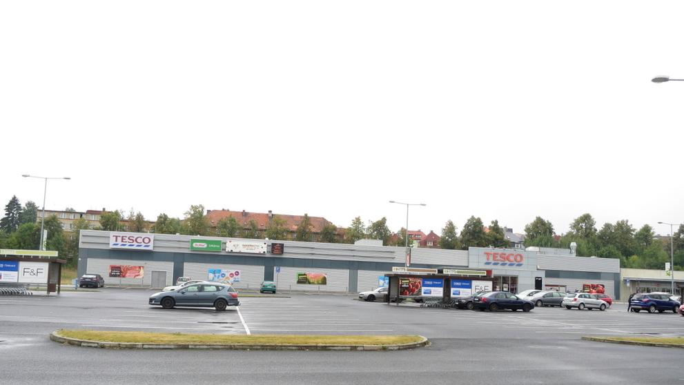 Potravinářská inspekce zavřela Tesco v Aši kvůli myšímu trusu - 8