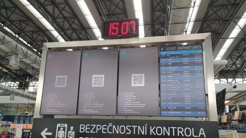 Obří výpadek na pražském letišti (1)