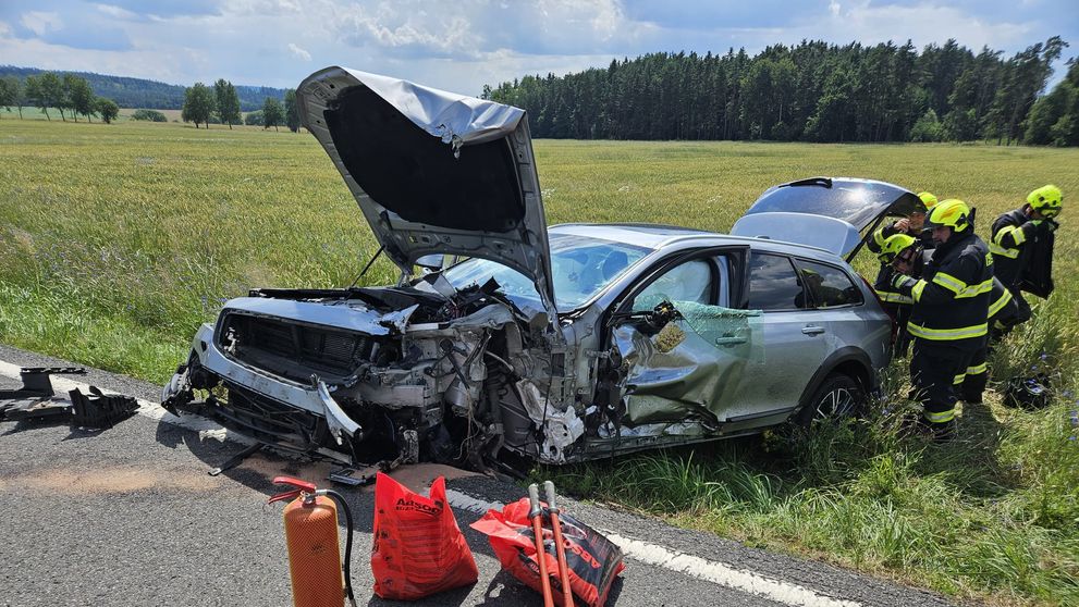 Šest zraněných po dopravní nehodě na jihu Čech
