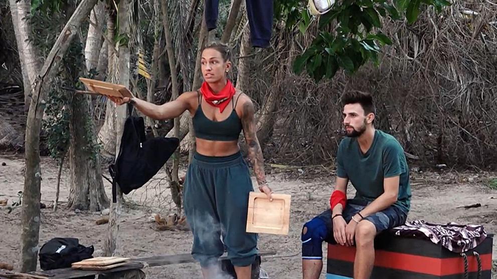 Survivor - Bára