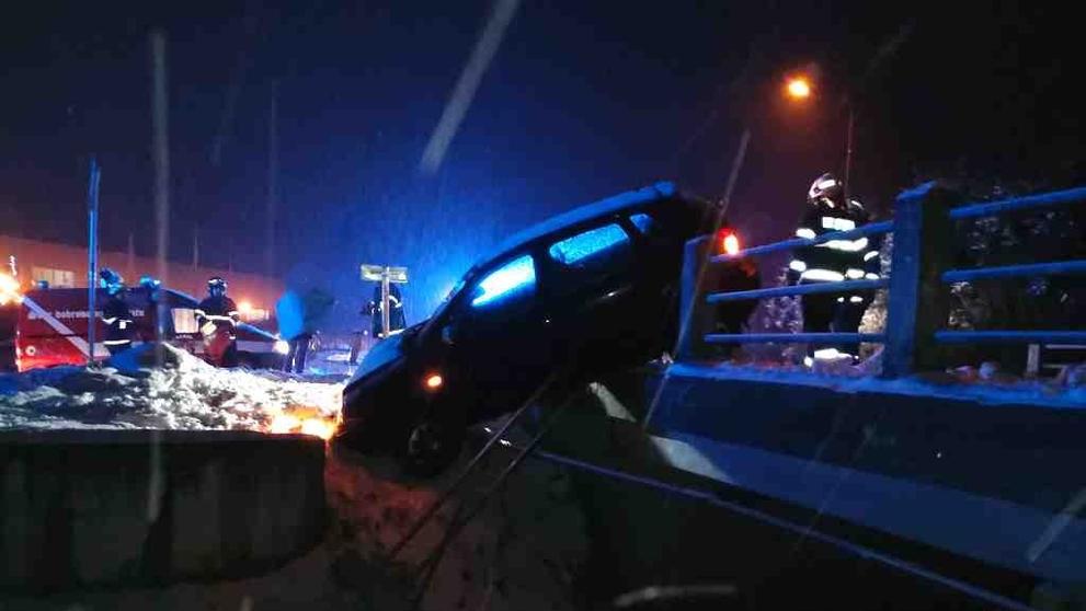Komplikace kvůli počasí v Pardubickém kraji (1)