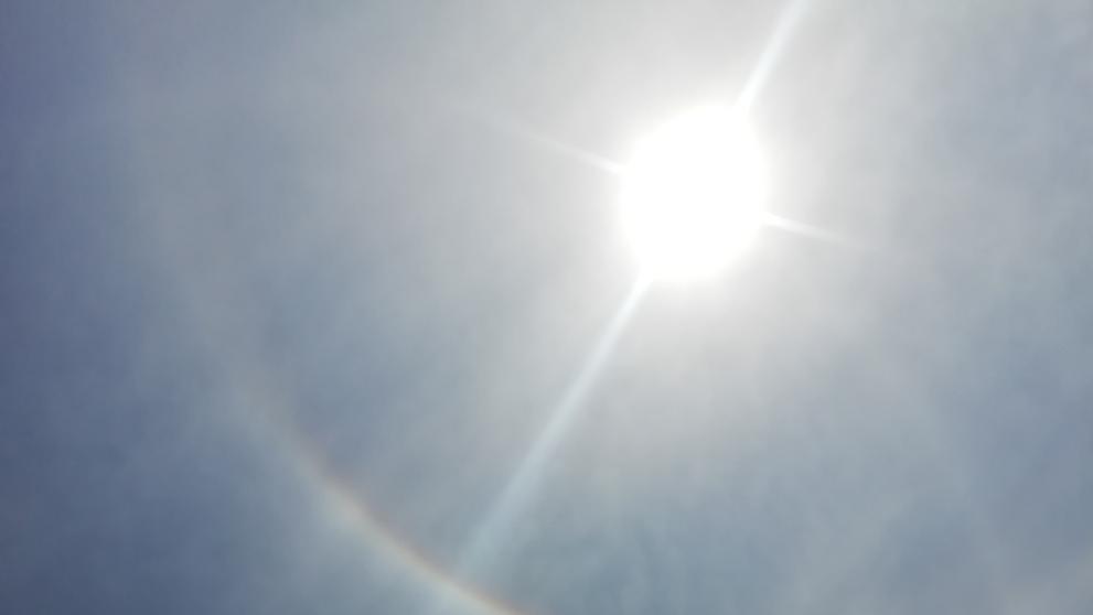 Halo efekt kolem slunce viditelný v Česku - 10