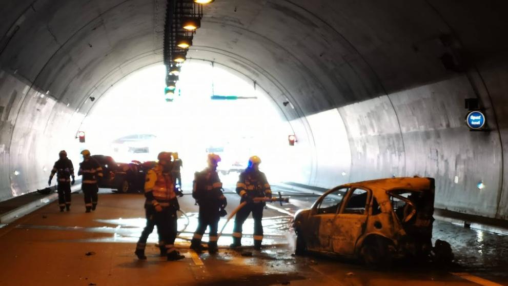 Nehoda v Komořanském tunelu