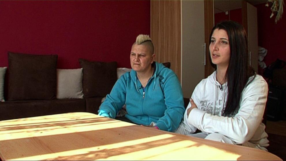 Lesbičky ve Výměně manželek - 14