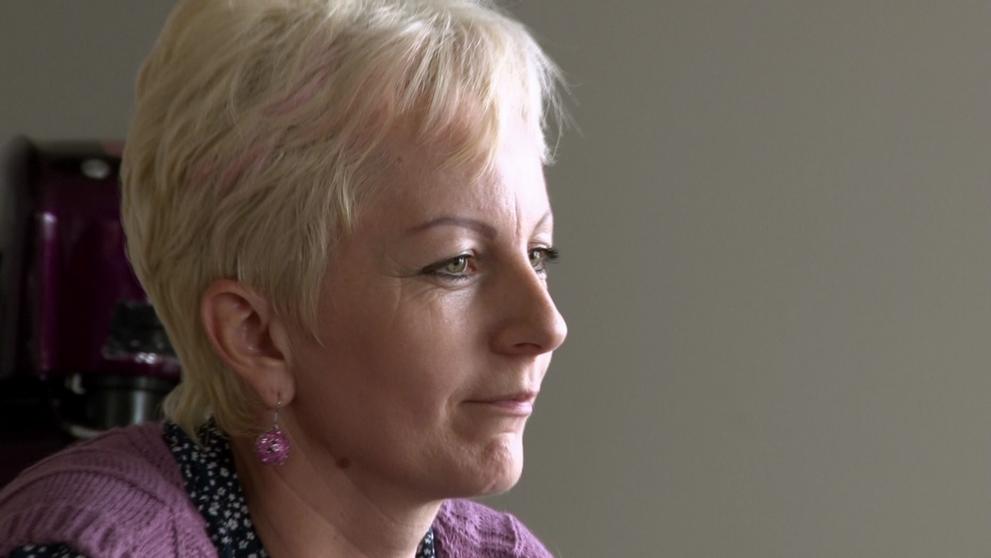 Výměna manželek: Vyčetla jí vytetované obočí - 11