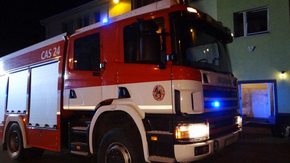 Obyvatele ubytovny museli hasiči evakuovat
