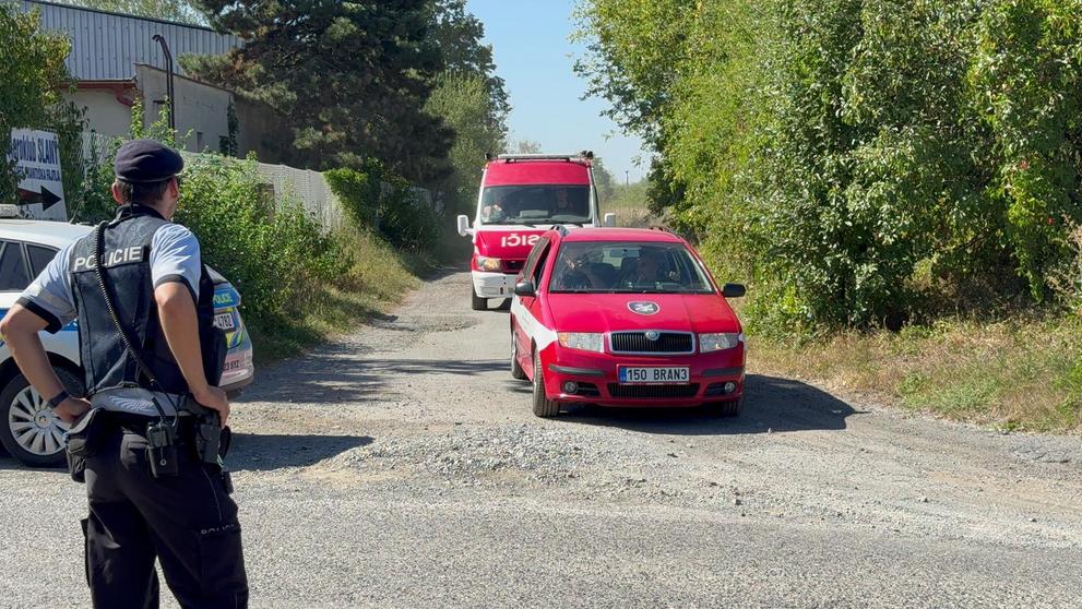 Skok z větroně ve Slaném (6)