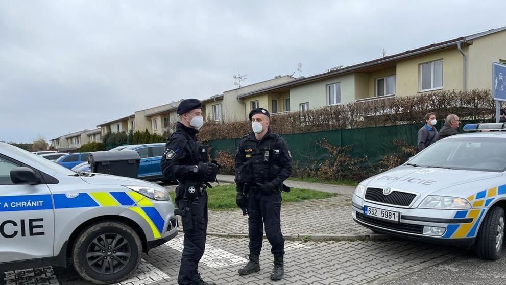 Konflikt s demonstranty před domem vicepremiéra Jana Hamáčka - 10