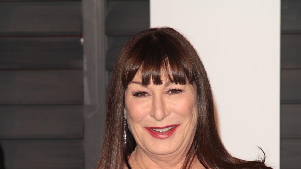 Anjelica Houston - 3