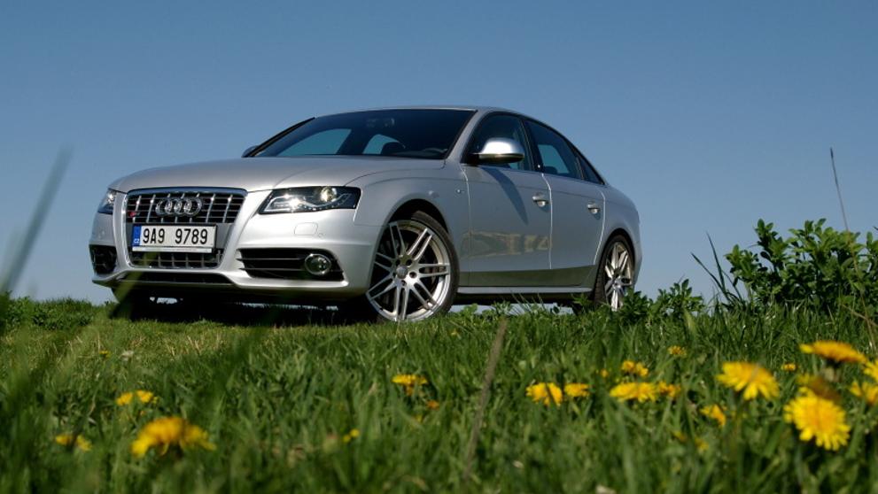 Audi S4