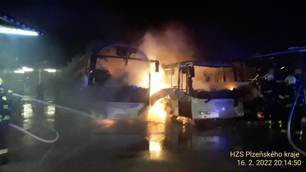 Požár autobusů