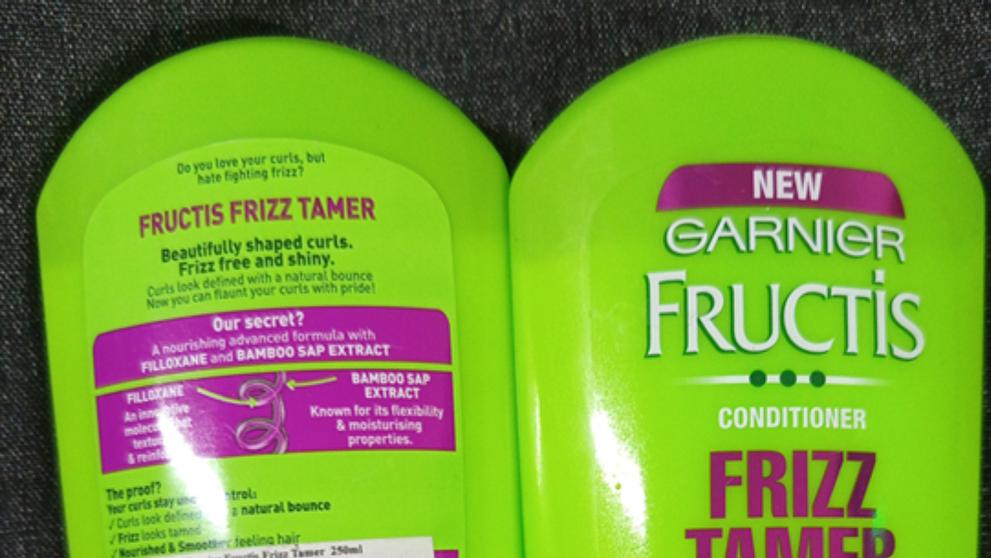 Vlasový kondicionér Garnier Fructis Frizz Tamer
