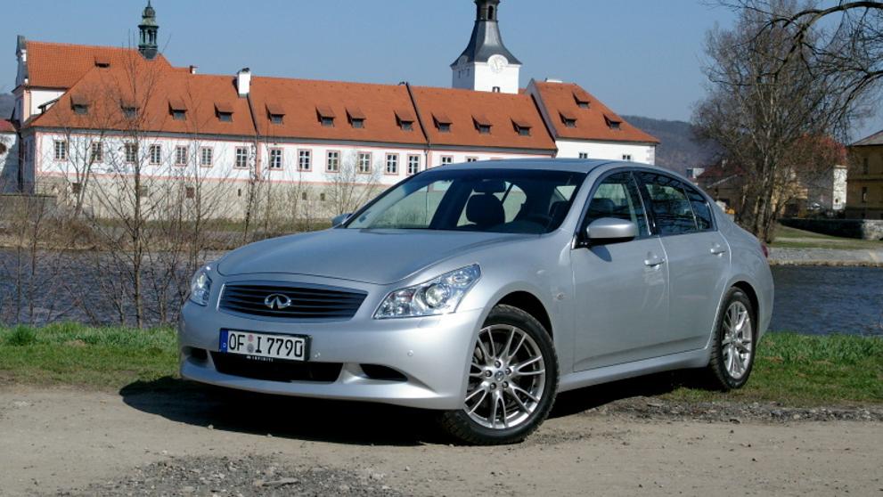 Infiniti G37x