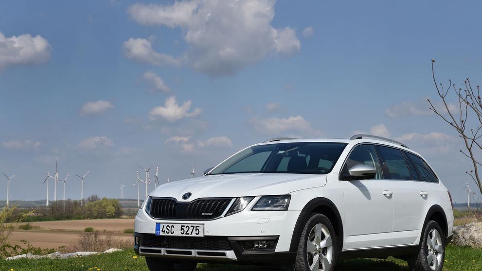 Škoda Octavia Scout - 14