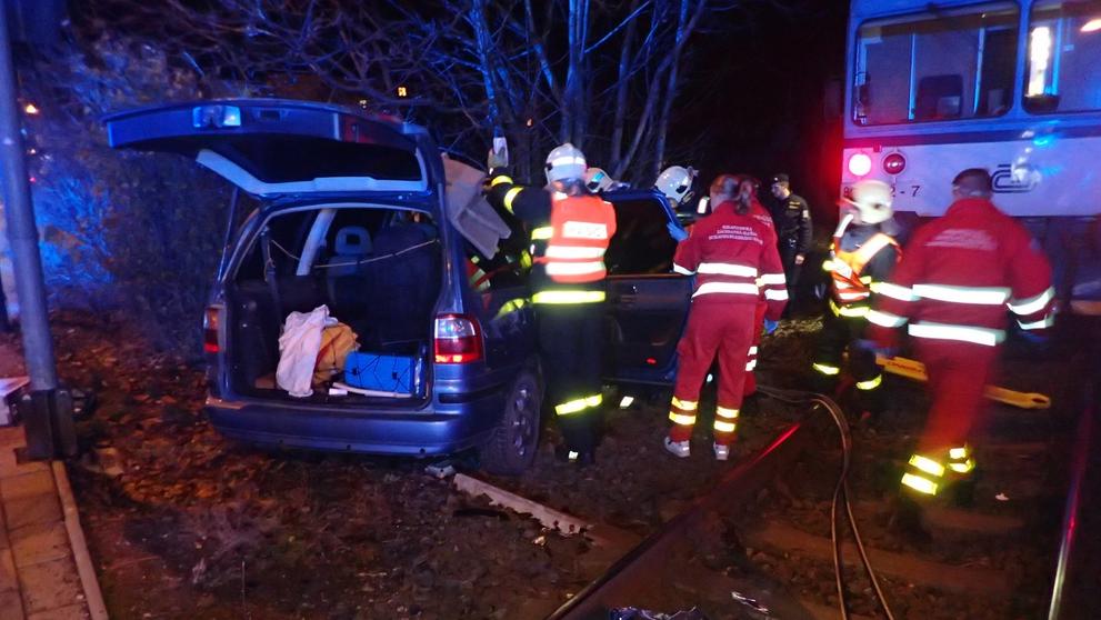Srážka auta s vlakem v Opavě - 3