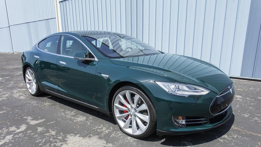 Tesla Model S Toma Hankse - 10
