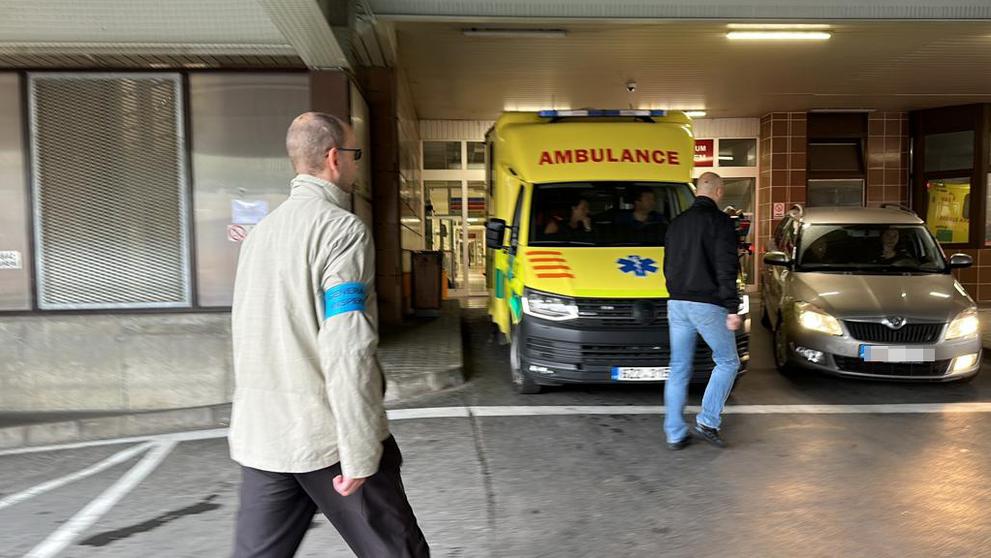GIBS zasahují v pražské nemocnici IKEM (3)