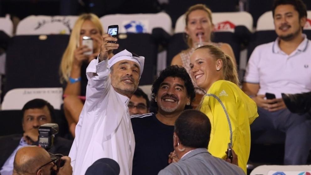 Diego Maradona se v Dubaji setkal s Caroline Wozniackou - 4