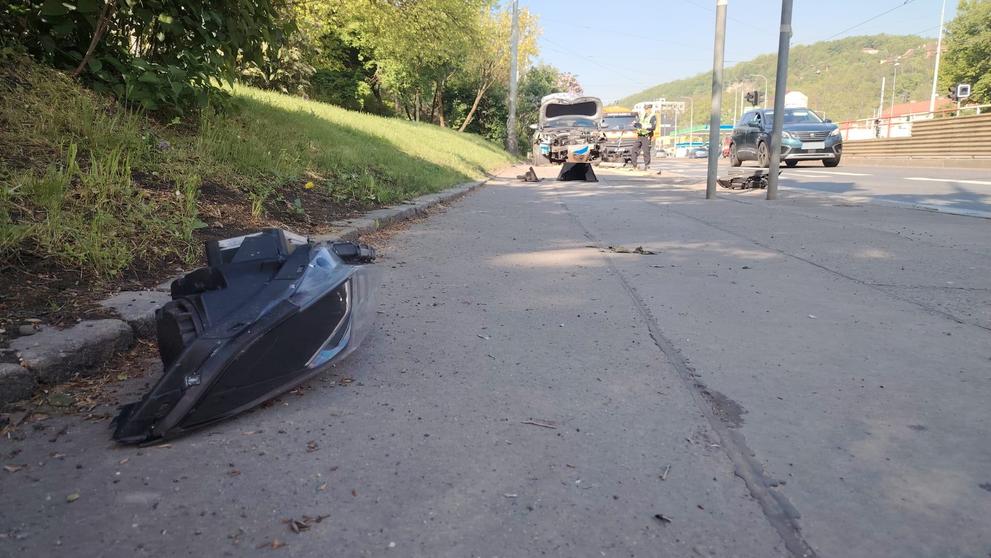 Nehoda policejního auta 1. 5. 2025