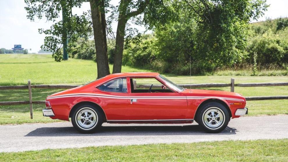 AMC Hornet X - 10