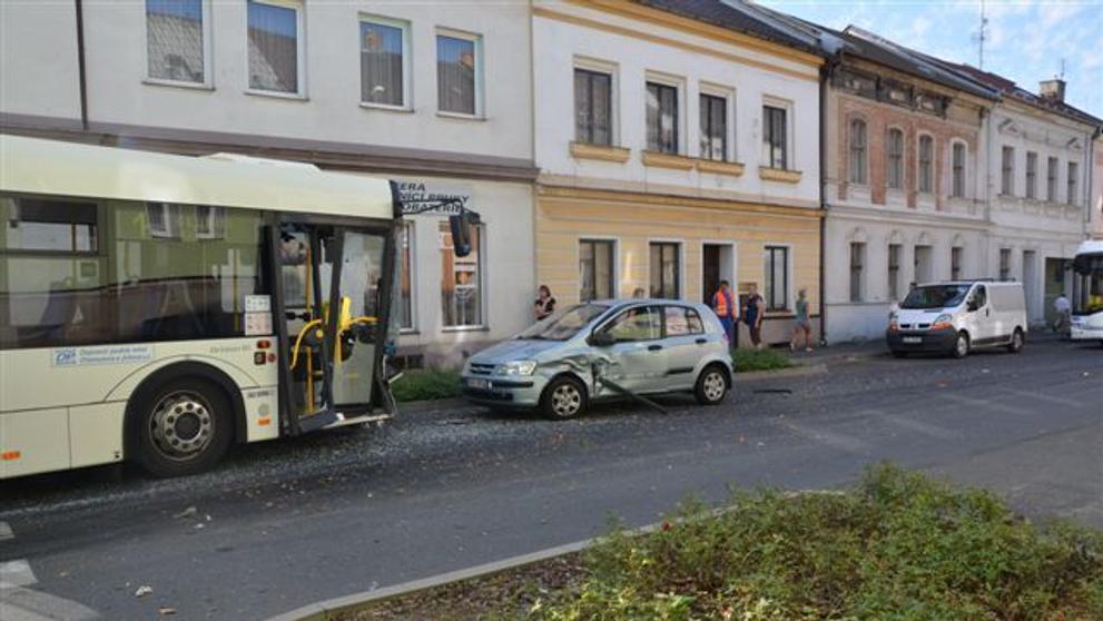 Dopravní nehoda v Chomutově - 2