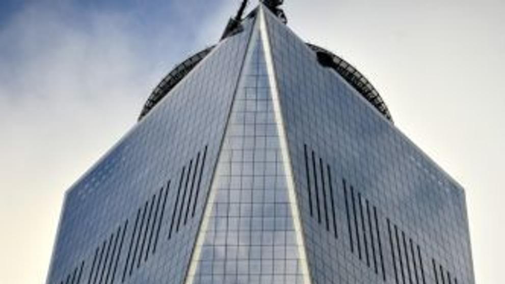 Na mrakodrapu World Trade Center uvízli myči oken - 3