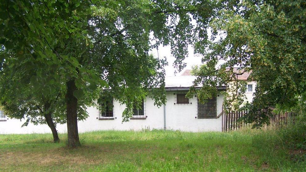 Pozemek v Čakovicích - 1