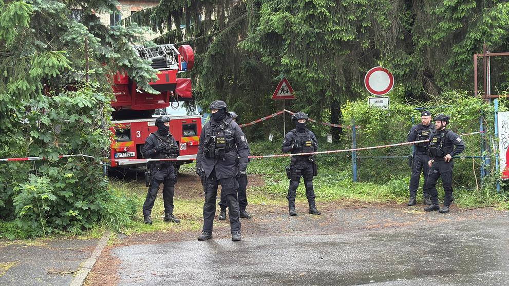 Policejní vyjednávání na Praze 6 (1)