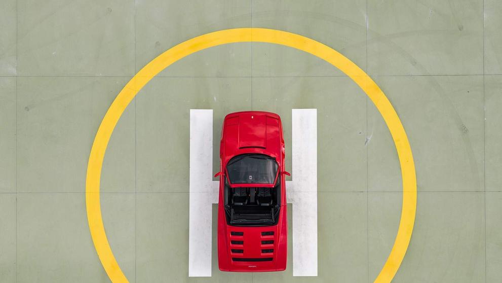Ferrari Testarossa Spider z roku 1990