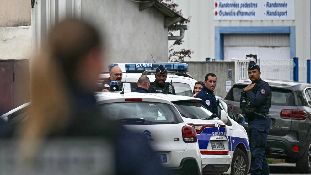 Útok nožem na střední škole, 24. 4. 2025 Francie (1)