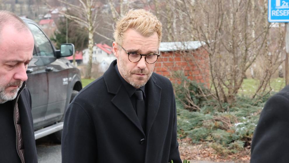 Leoš Mareš na posledním rozloučením s Helenou Zeťovou