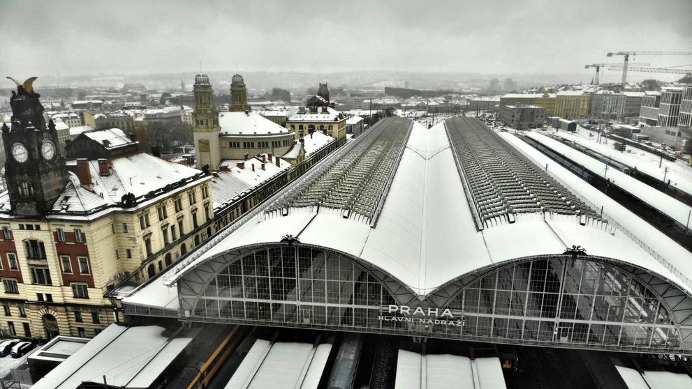 Zasněžená Praha ze vzduchu - 5