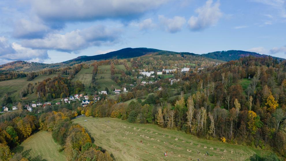 Výsadba veřejného sadu v Jeseníku - 3