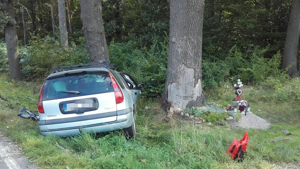 Tragická nehoda u obce Chedrbí