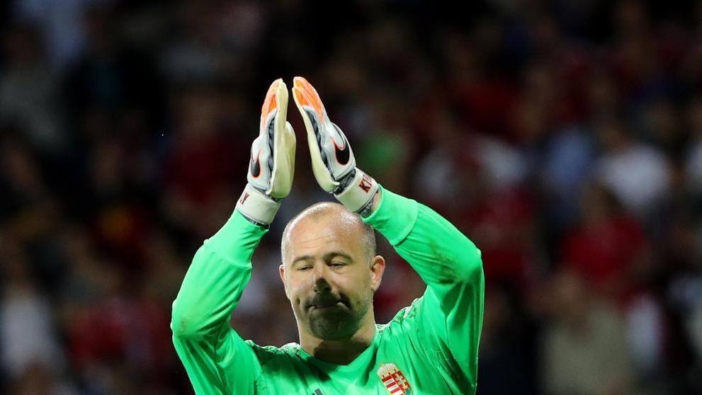 Gábor Király - 4
