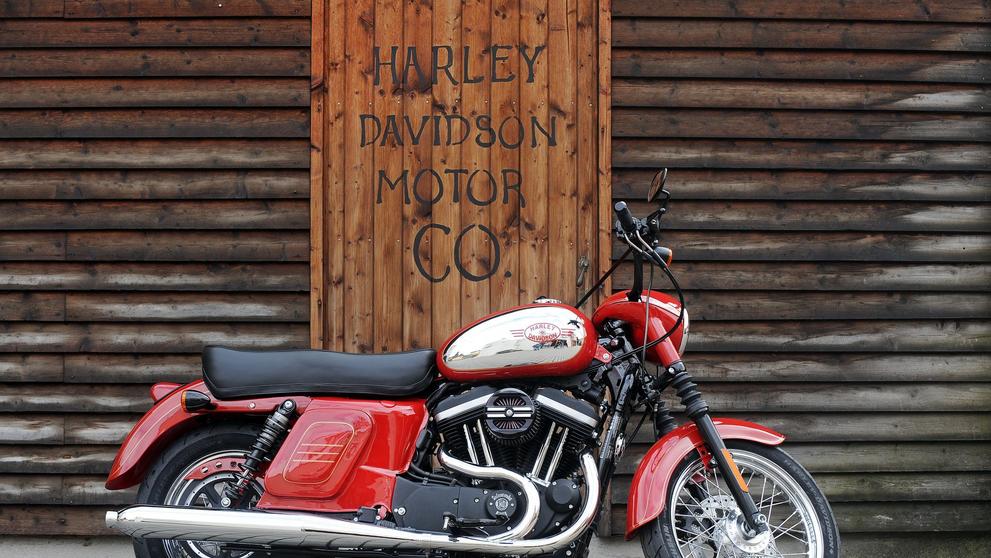 Přestavba motocyklu Harley-Davidson - 1