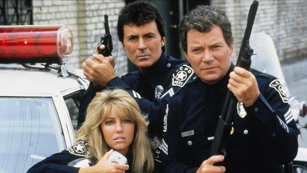 Zleva Heather Locklearová, James Darren a William Shatner v seriálu T. J. Hooker, 1982