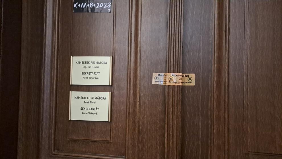 Policejní zásah na pardubickém magistrátu (1)