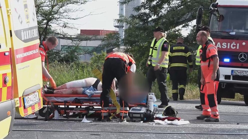 Srážku vlaku a autobusu na Slovensku