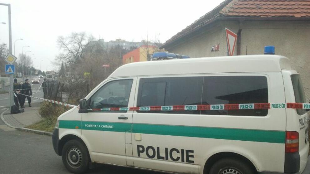 Majitel domu postřelil v pražských Čimicích zloděje!