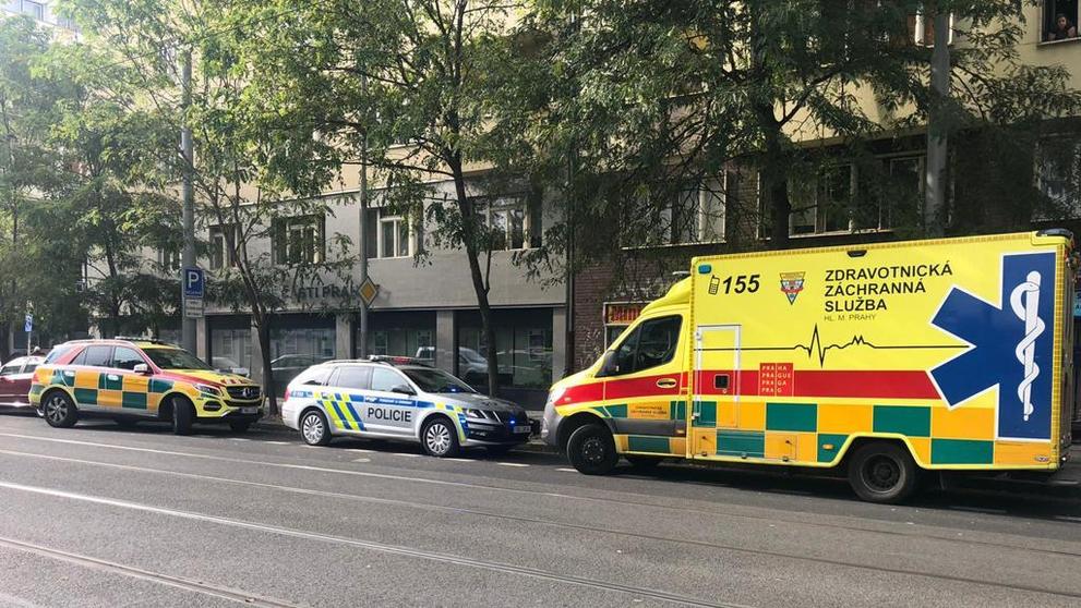 Muž měl v jednom z bytů v Praze pobodat ženu - 5