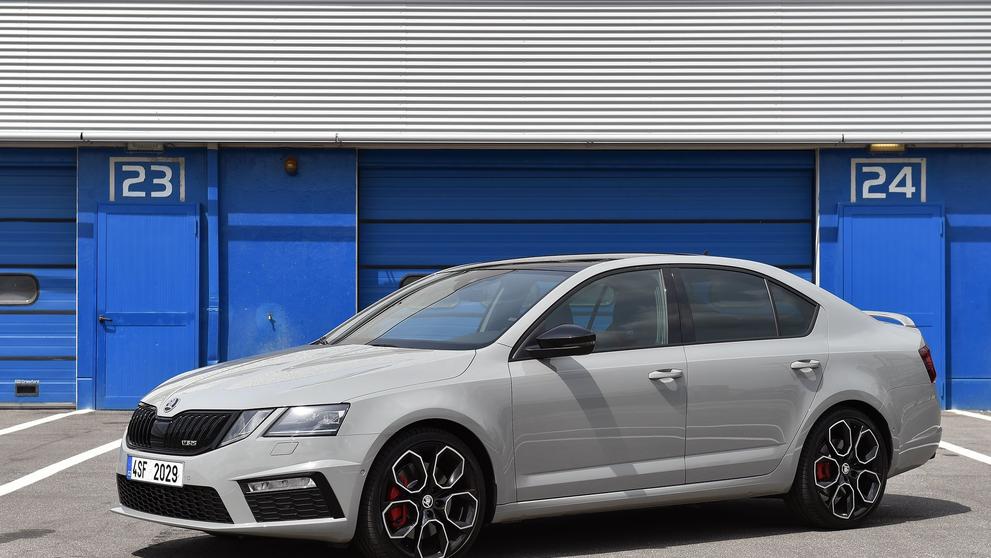 Škoda Octavia RS 245 - 1