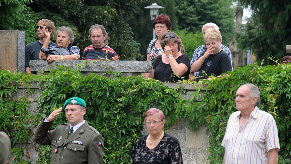 Pohřeb zabitého vojáka z Afghánistánu Ivo Klusáka - 19