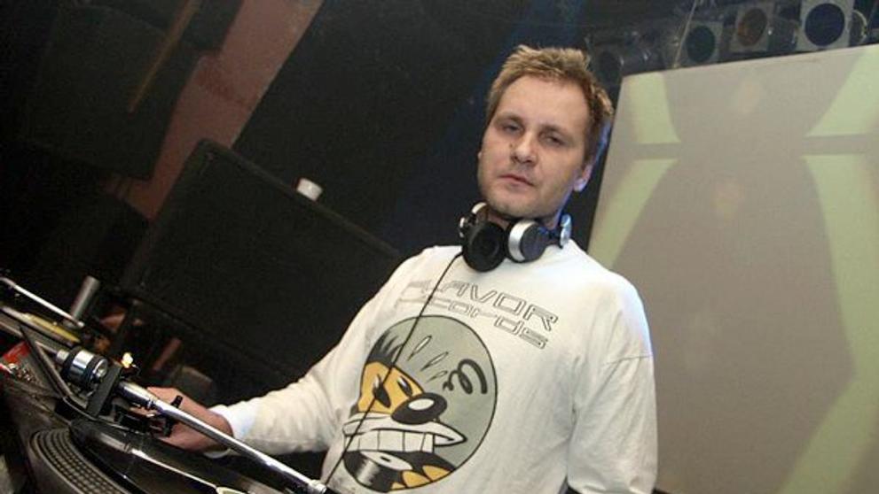 DJ Loutka - 12