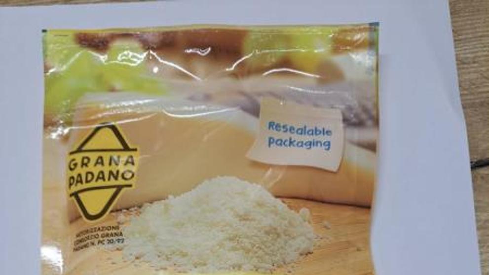 Zdraví nebezpečný sýr Grana Padano D.O.P (1)
